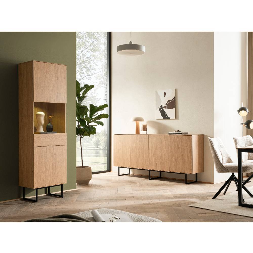 Standvitrine Carno 200 cm hoch in modernem Design