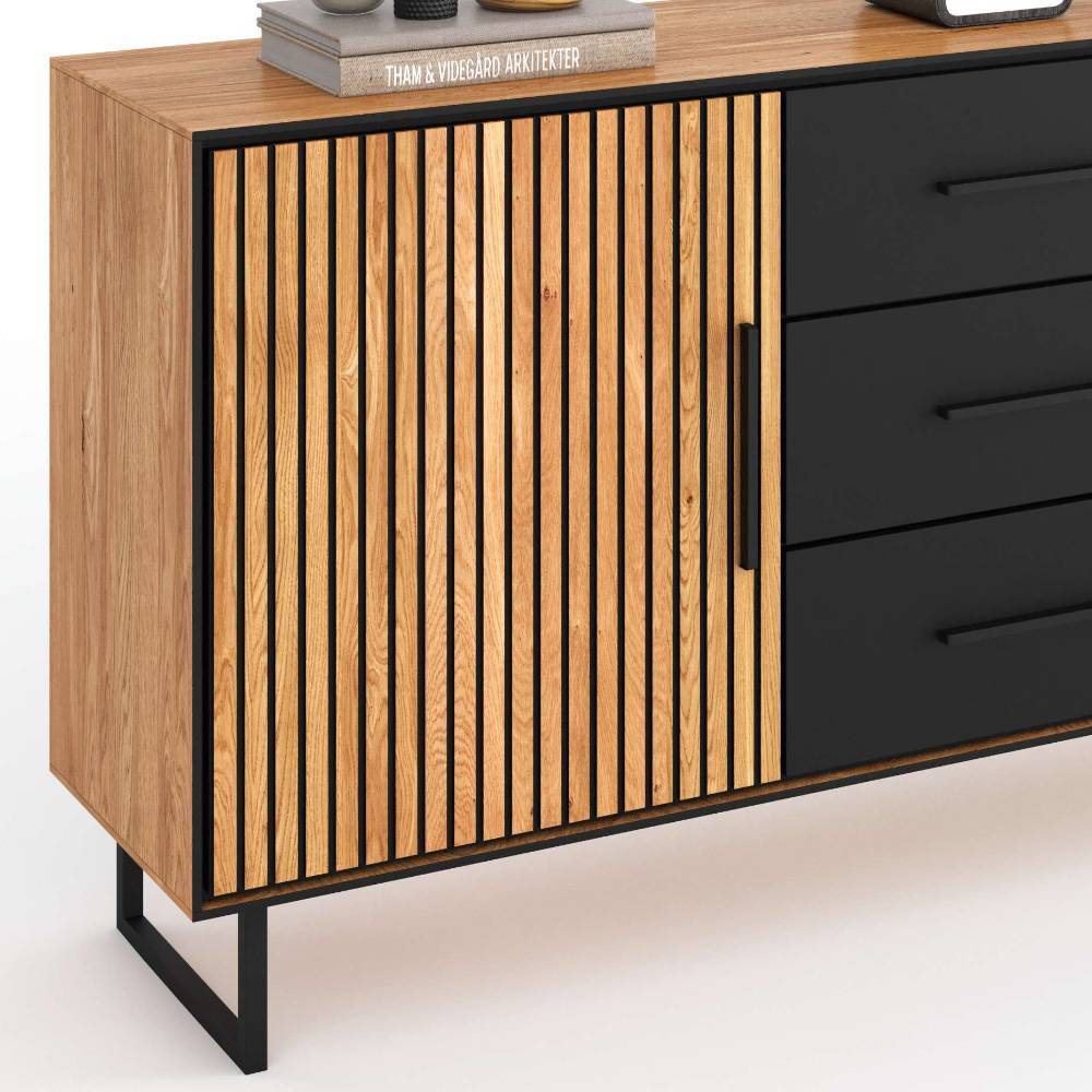 Sideboard Laviella in modernem Design mit Bügelgestell aus Metall