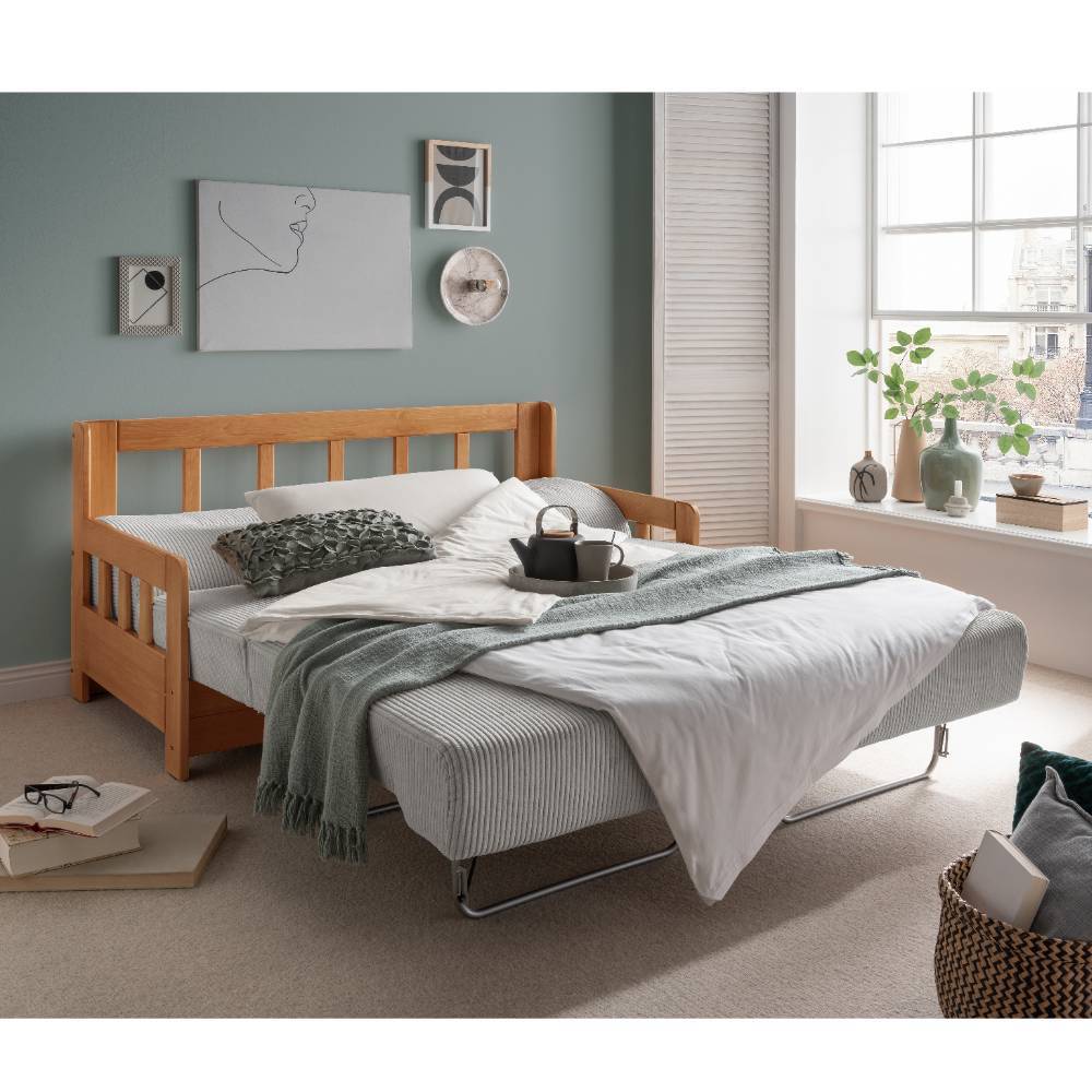 Landhausstil Schlafsofa Attrona aus Kiefer Massivholz 154 cm breit