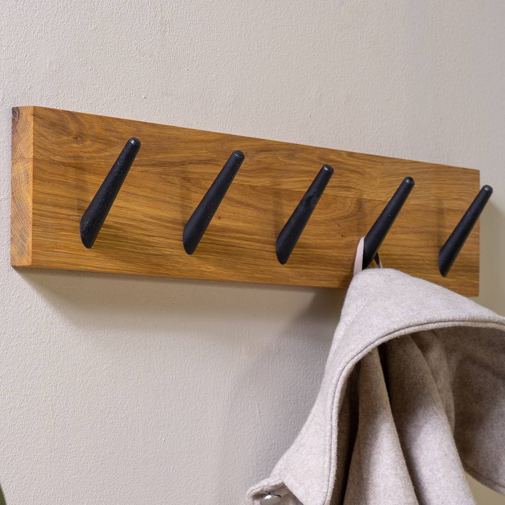 Wandgarderobe Torin aus Eiche Massivholz mit 5 Kleiderhaken