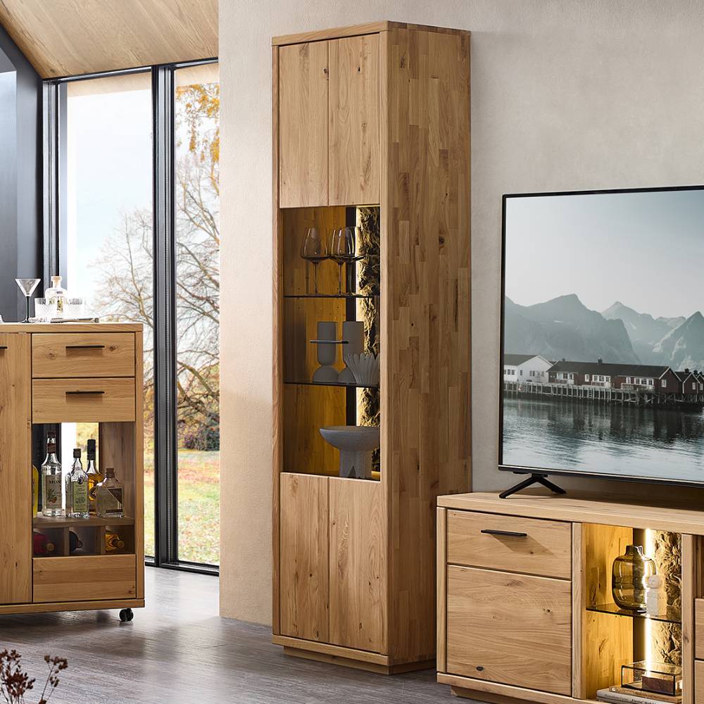 Standvitrine Ostoro mit zwei Glasböden 50 cm breit
