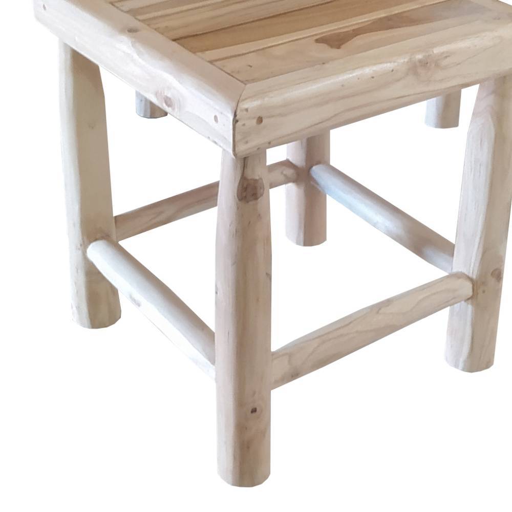 Beistelltisch Telia in quadratischer Form mit Massivholzplatte