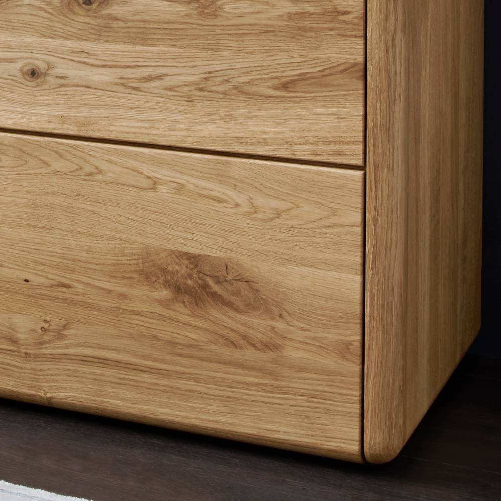 Massivholzkommode Kanellaz in modernem Design 85 cm hoch