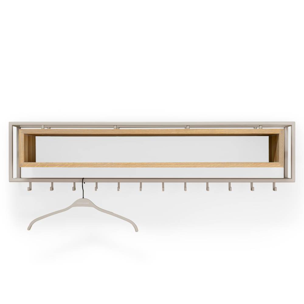 Hängegarderobe Compostela aus Eiche Massivholz und Stahl