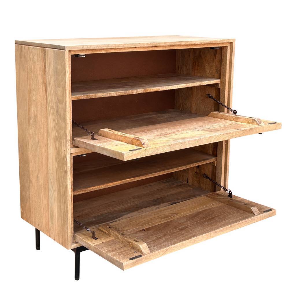 Schuh Schrank Diaria Front beschnitzt in Mangoholz Naturfarben