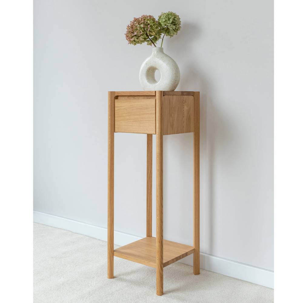 Blumensäule Gravura aus Eiche Massivholz mit einer Schublade