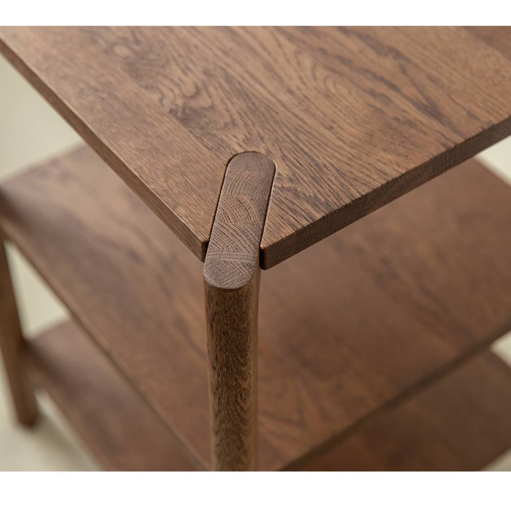 Echtholz Regal Sona in Eiche Tabacco 60 cm hoch - 43 cm breit