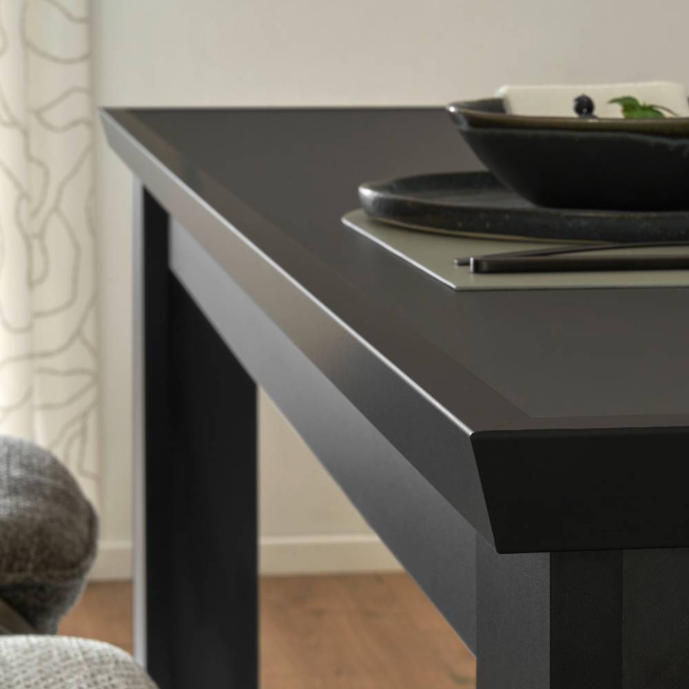 Esszimmer Tisch Enjta in Schwarz matt 180 cm breit