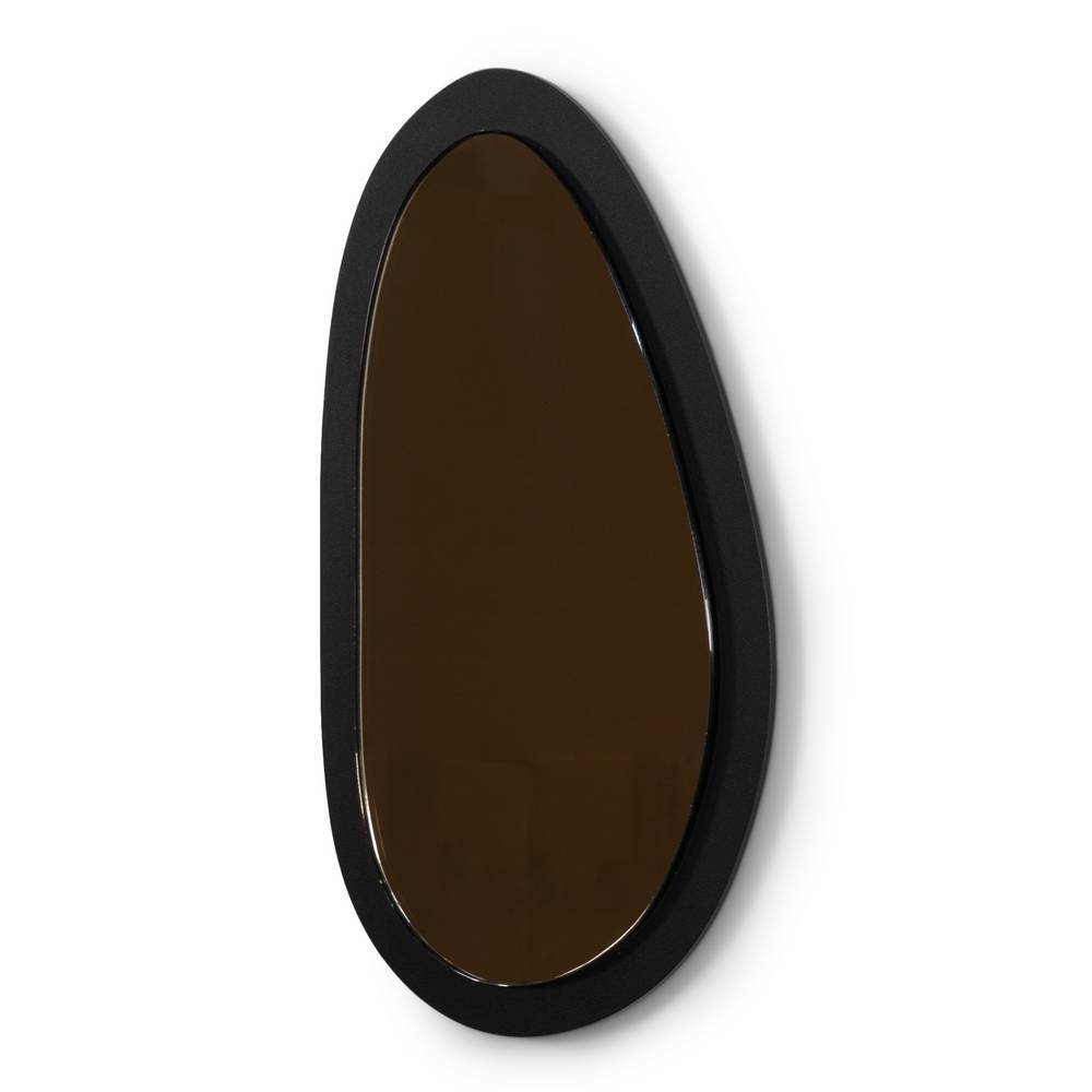 Wandspiegel Emilian in Schwarz und organischer Form
