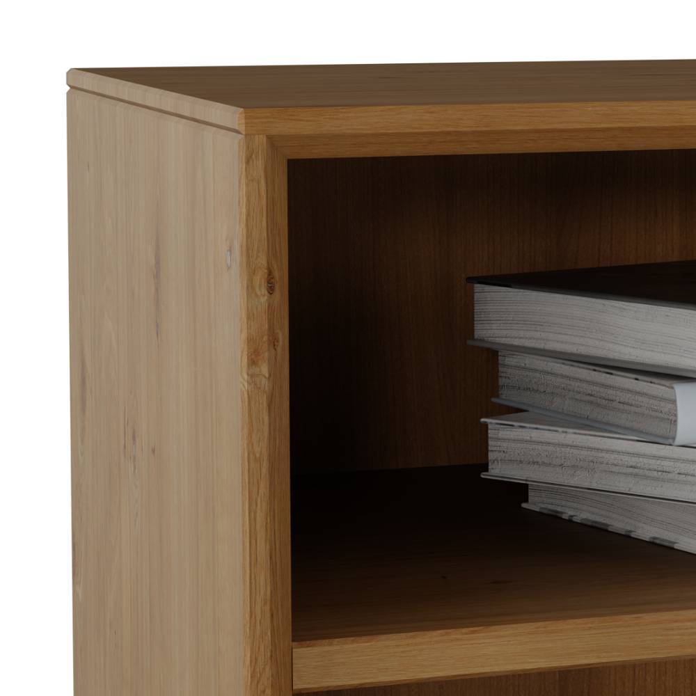 Massivholzregal Eiche Tree in modernem Design mit einem Einlegeboden