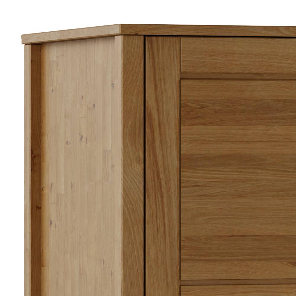 Schlafzimmerschrank Vally aus Wildeiche Massivholz geölt