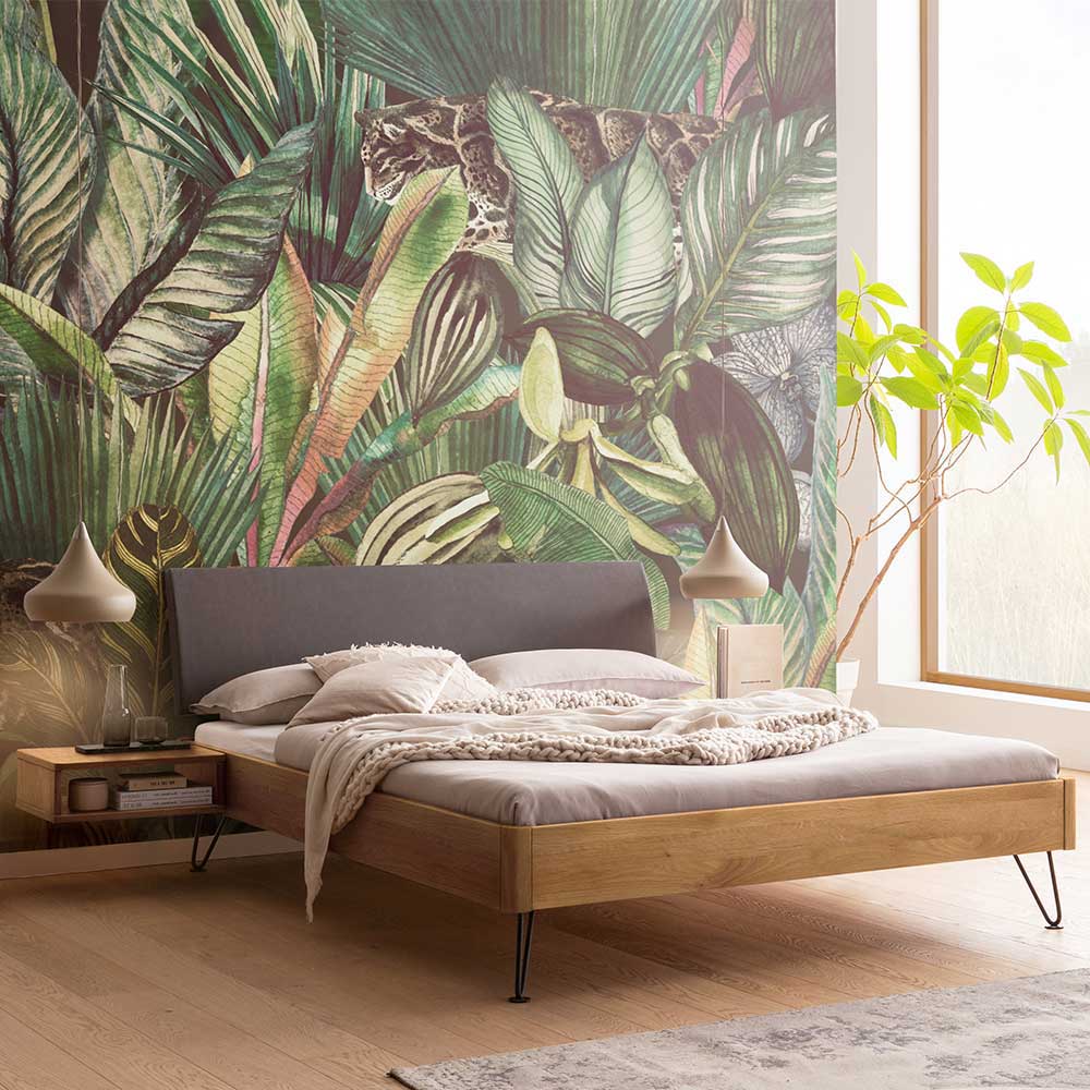 Wildeiche Doppelbett modern Viko mit Gestell aus Metall und Polsterkopfteil