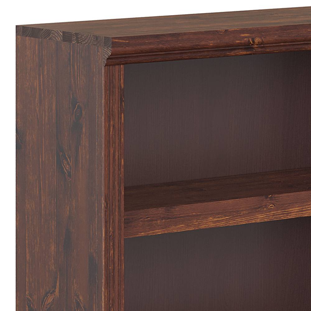 Bücherregal Naguera aus Kiefer Massivholz im Landhausstil