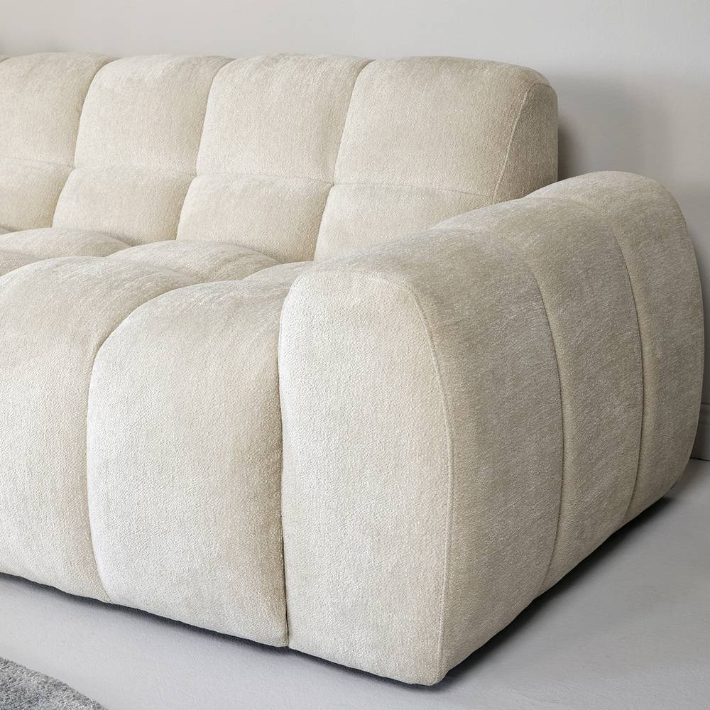 Ecksofa Freshing aus Boucle mit aufwendigen Steppungen