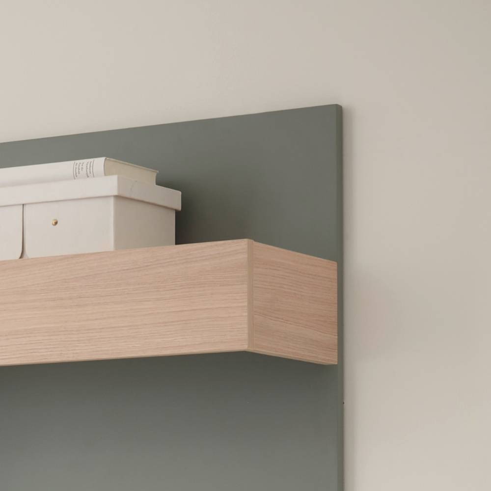 Komplett Garderobe Ulfava in Graugrün und Eichefarben (vierteilig)