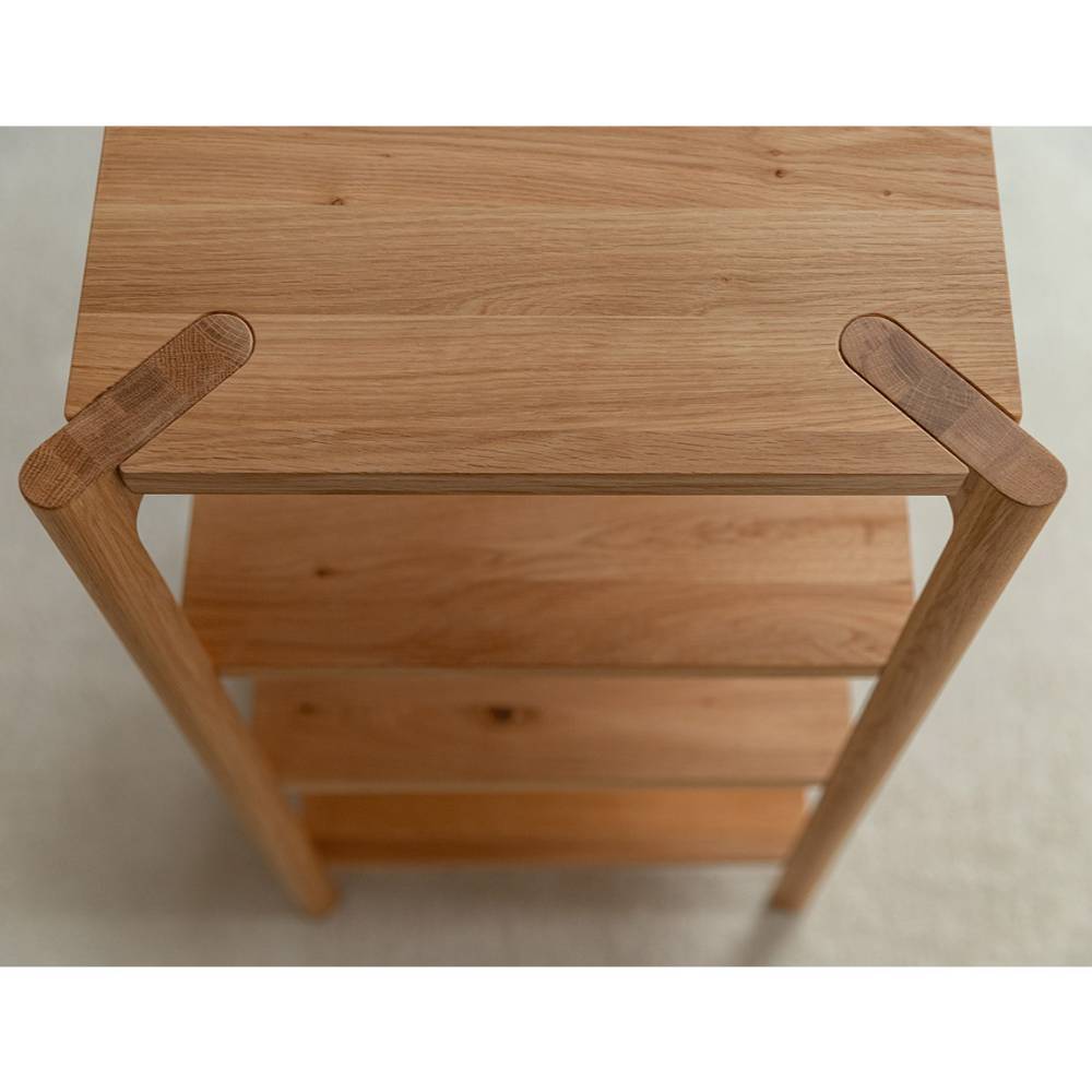Massivholzregal Gravura aus Eiche Massivholz 80 cm hoch