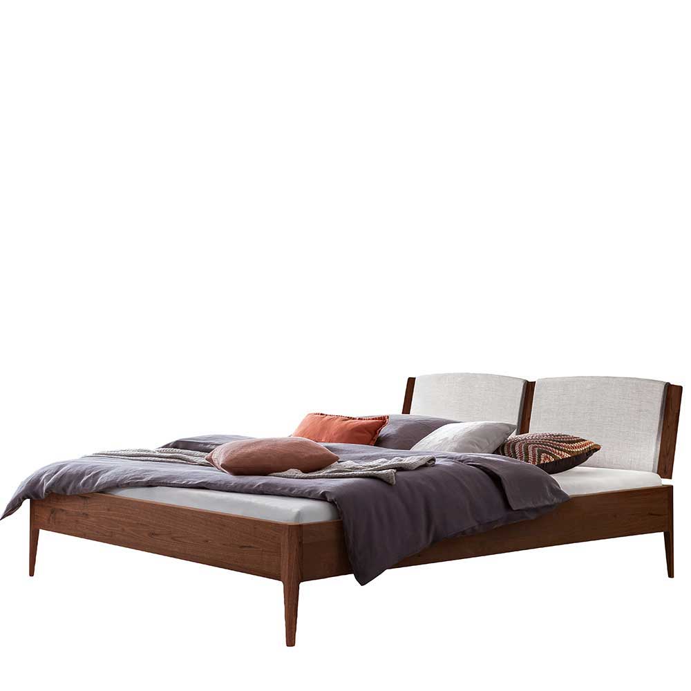 Massivholz Bett Nussbaum Lactona mit Kopfteil Polstern 38 cm Einstiegshöhe