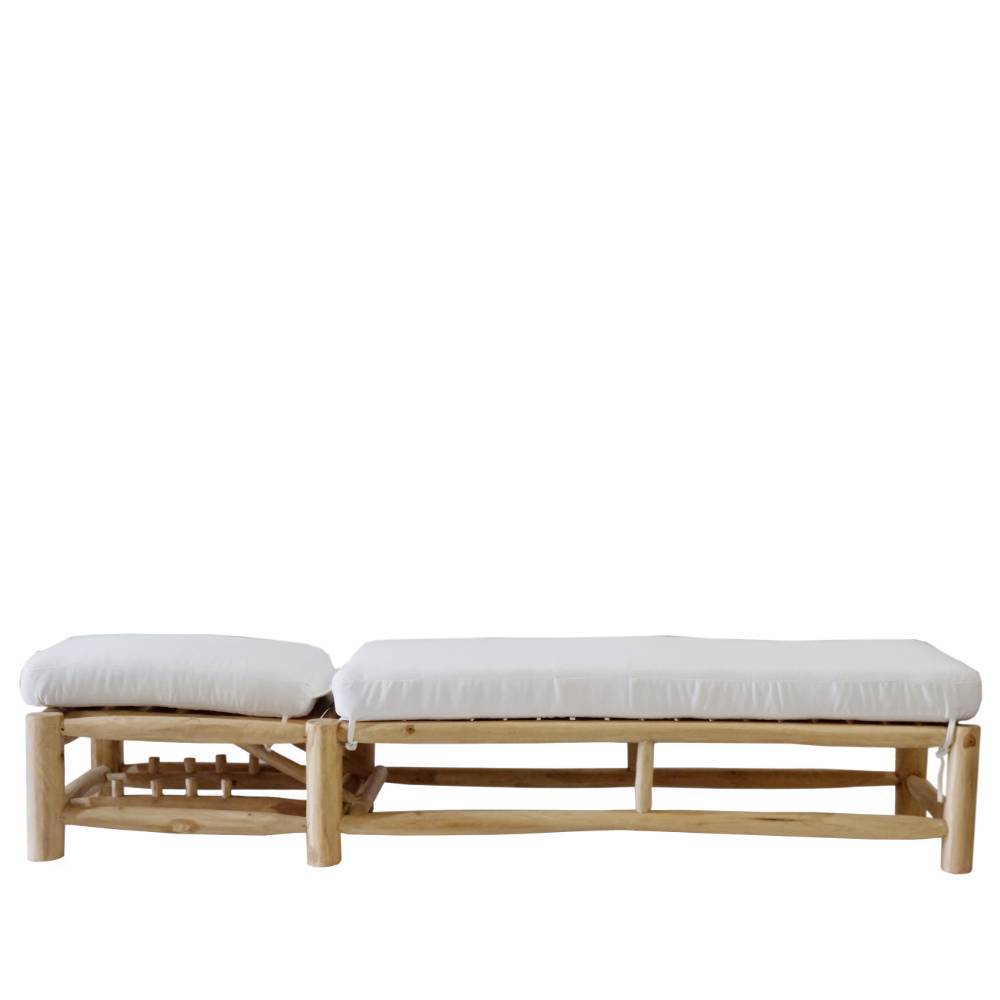Loungeliege Sekrar aus Teak Massivholz im mediterranen Stil