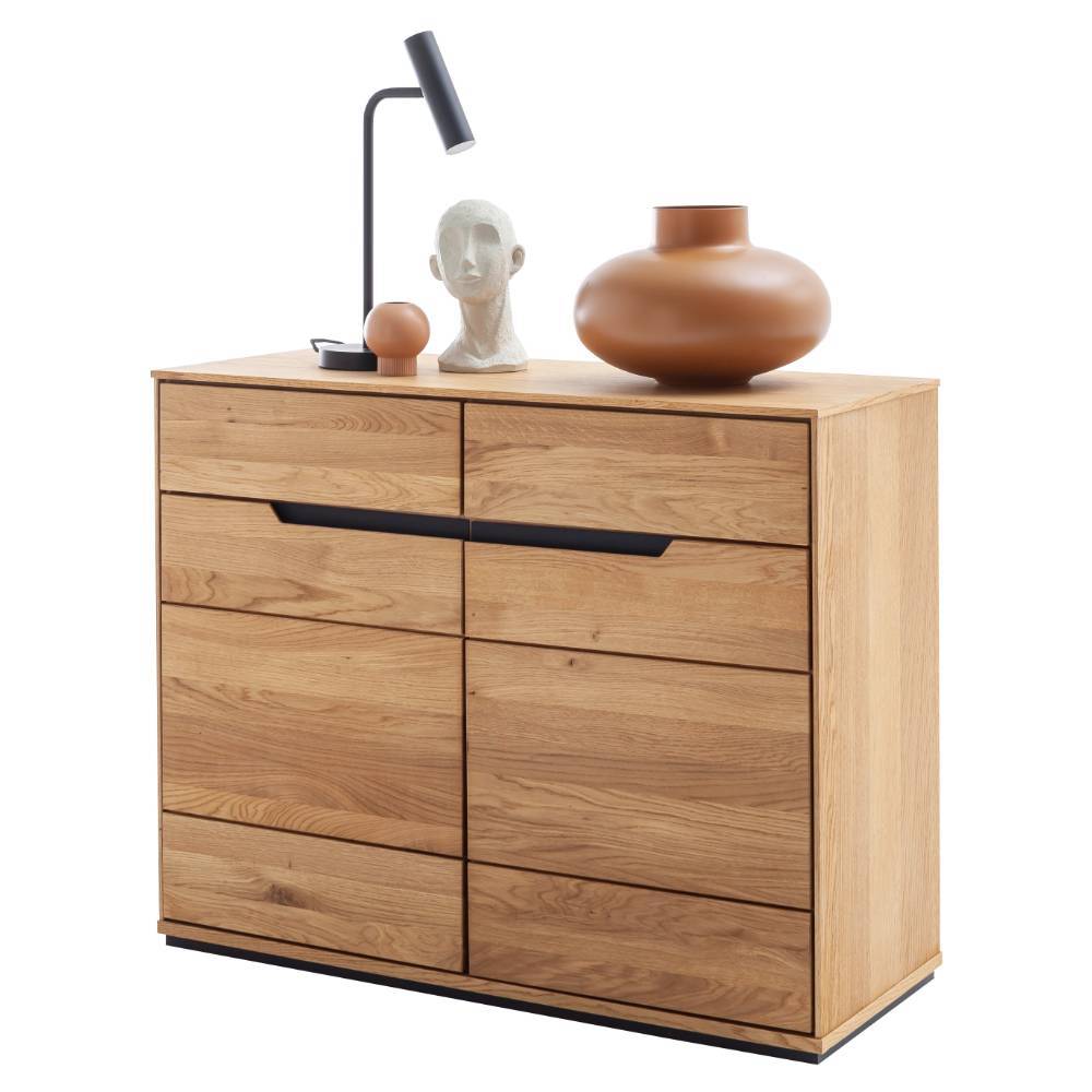 Kommode Sisam 103 cm breit mit Massivholz Türen