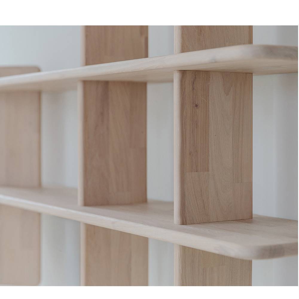 Massivholzregal Castlon im Skandi Design 140 cm breit