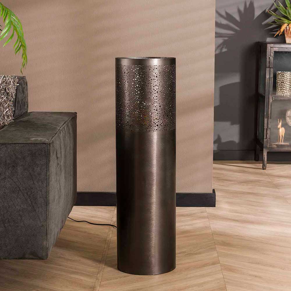 Industrial Stehleuchte Verian aus Metall in Schwarz Nickel