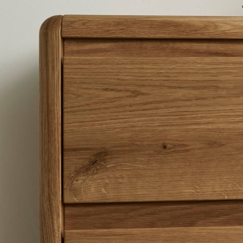 Sideboard Kanellaz 172 cm breit aus Wildeiche Massivholz