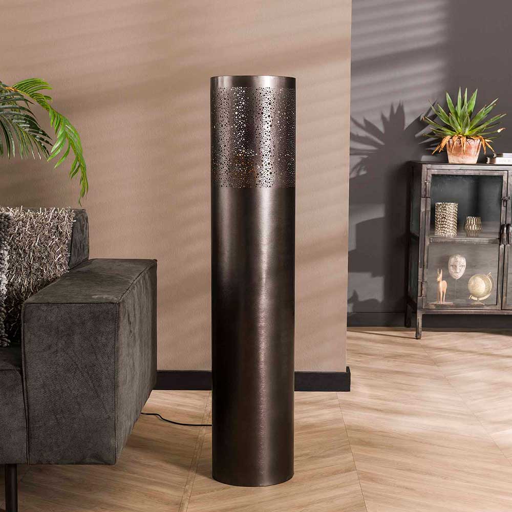 Industrial Stehleuchte Verian aus Metall in Schwarz Nickel