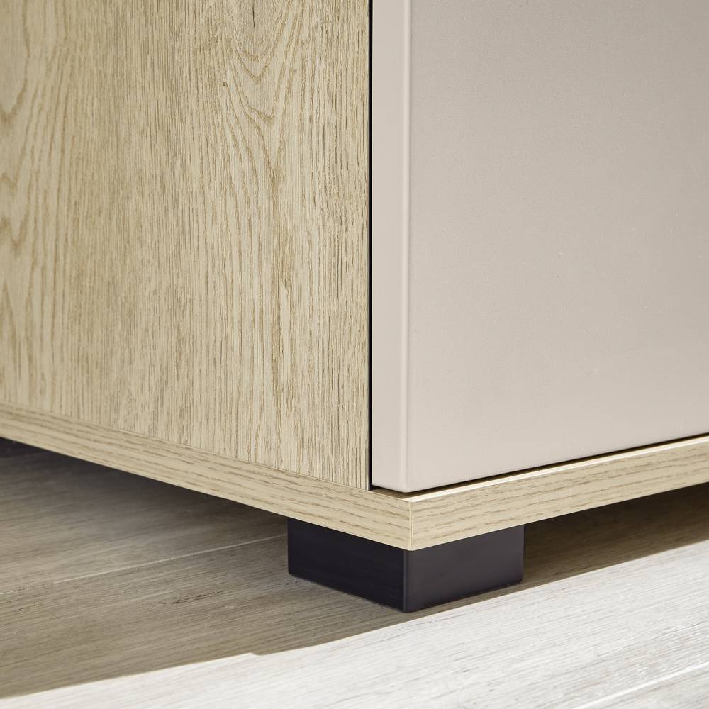 Vitrinenschrank Helina 200 cm hoch in modernem Design