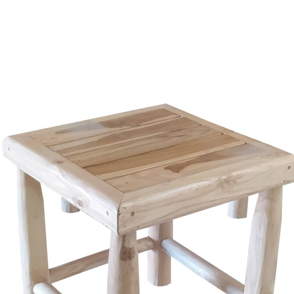 Beistelltisch Telia in quadratischer Form mit Massivholzplatte