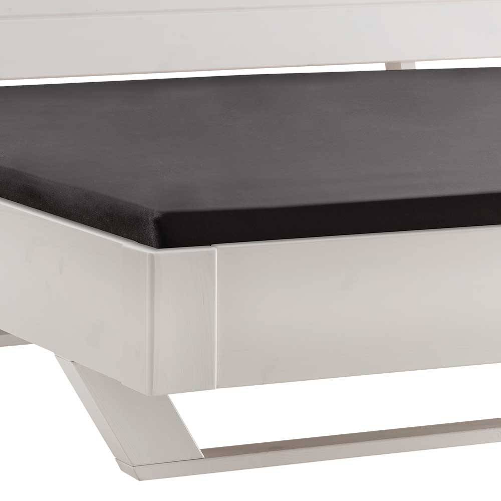 Bettgestell Venezia in modernem Design aus Kiefer Massivholz
