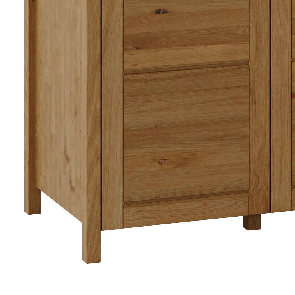 Schlafzimmerschrank Vally aus Wildeiche Massivholz geölt