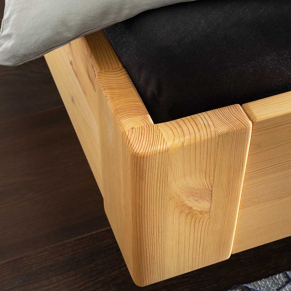 Doppelbett Demy aus Kiefer Massivholz auf Kufen
