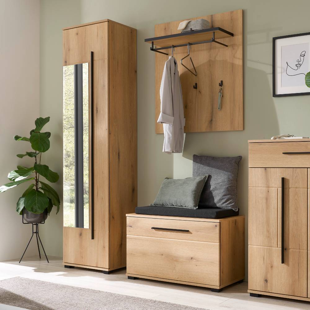 Dielenschrank Nemphia mit Spiegeltür in modernem Design