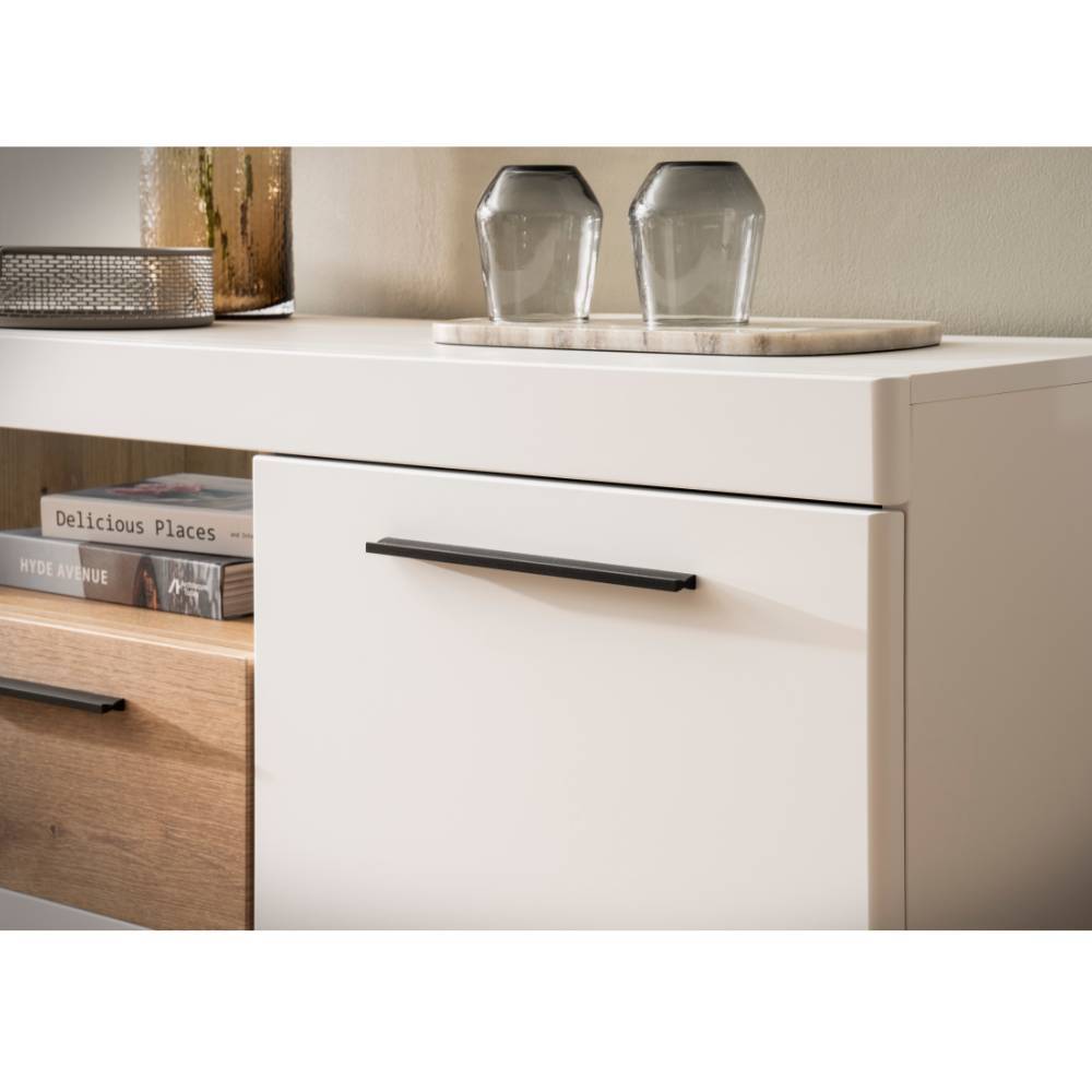 Sideboard Vrenessa 205 cm breit mit Drehtüren