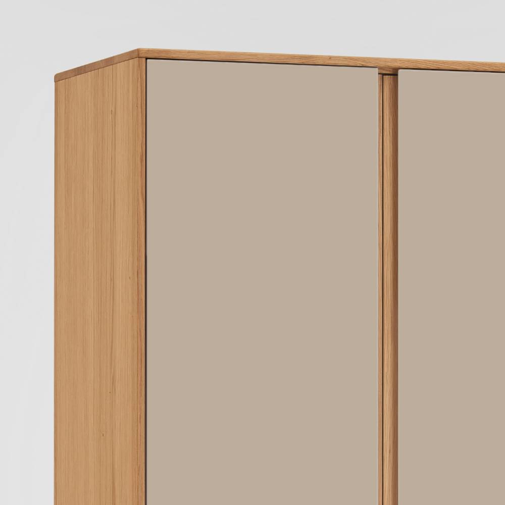 Garderobenschrank Lacurvia mit Drehtüren in Taupe