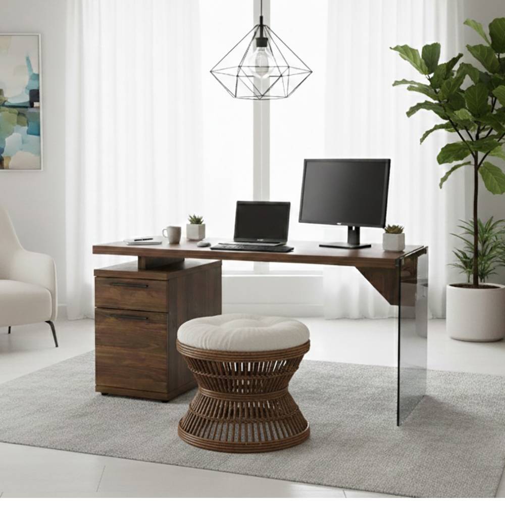 Designschreibtisch Radius in Walnussfarben 142 cm breit