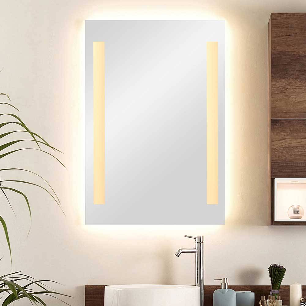 Beleuchteter Wandspiegel Akzenta 70 cm hoch in rechteckiger Form