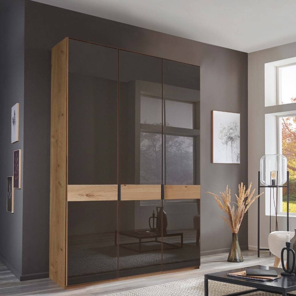 Moderner Schlafzimmerschrank Merkur mit Drehtüren 149 cm breit