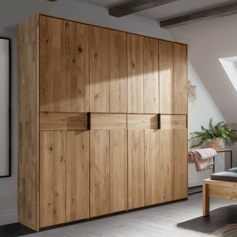 Drehtürenkleiderschrank massiv Snoba 206 cm breit aus Wildeiche Massivholz
