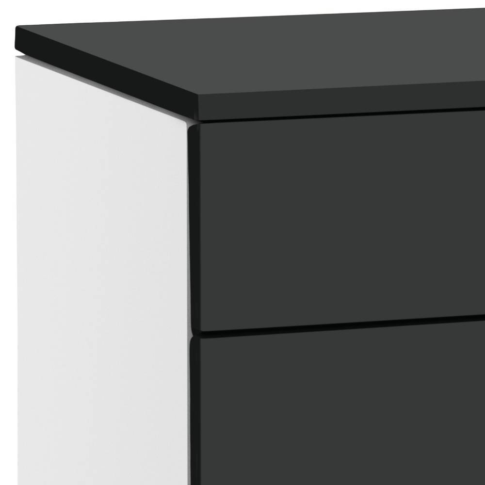 Schubladenkommode Casahan in modernem Design mit Metallgriffen