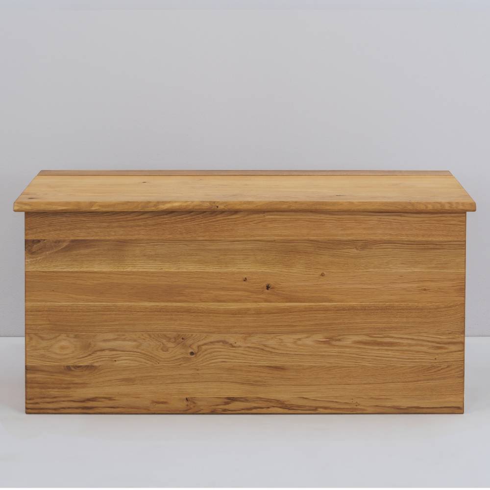Truhe Foresta aus Eiche Massivholz im Landhausstil