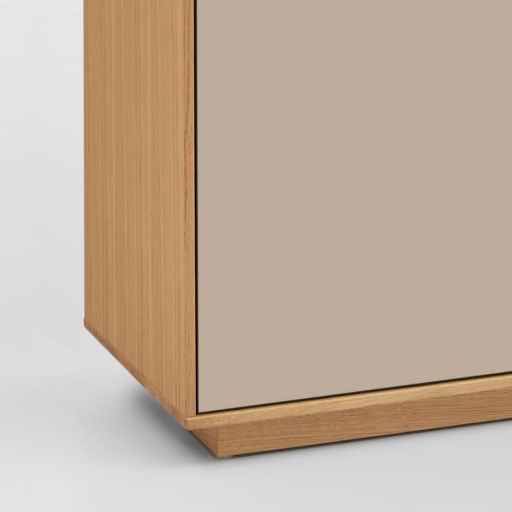 Dielenschrank Lacurvia mit zwei Schubladen in Taupe