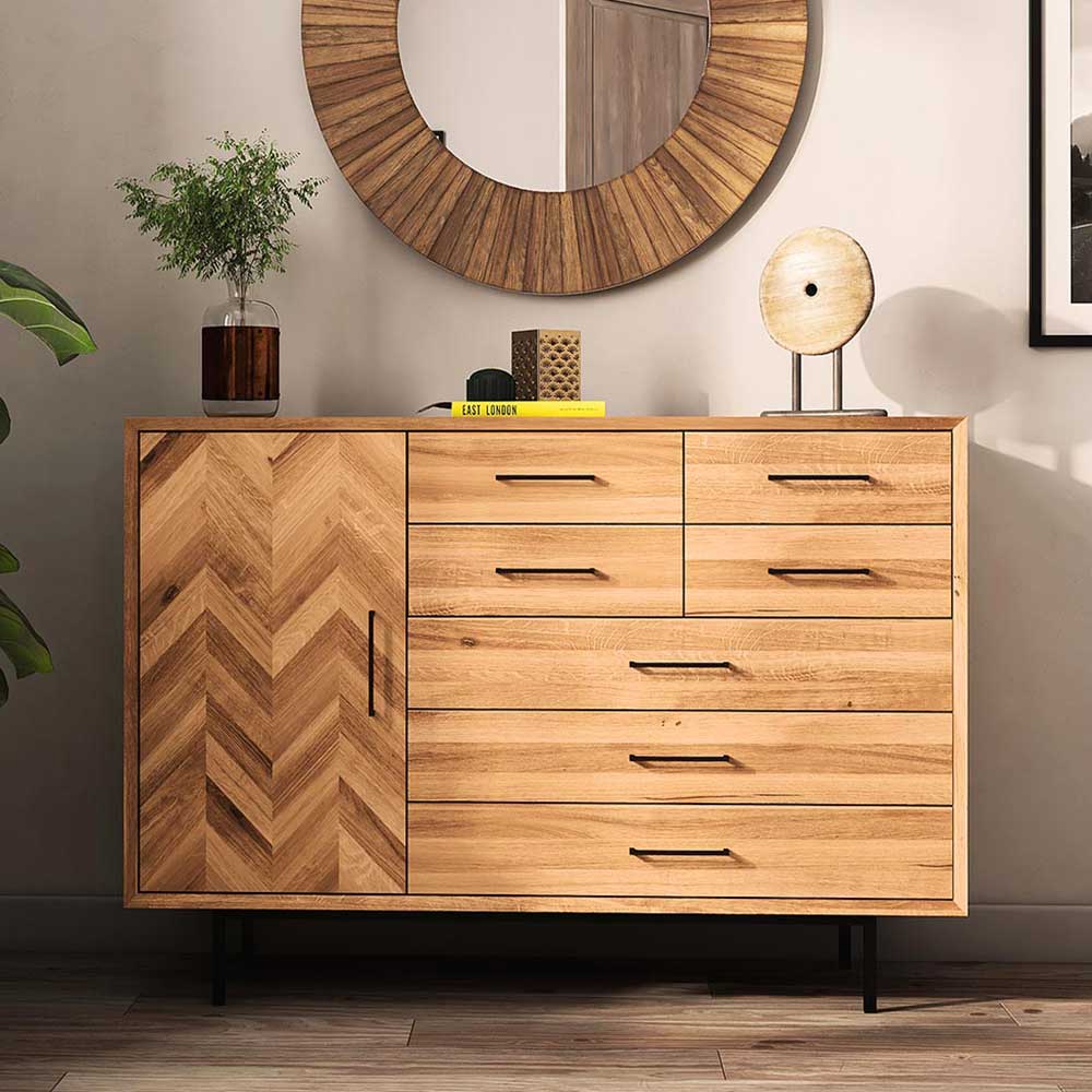 Sideboard Yalley mit sieben Schubladen aus Wildeiche Massivholz