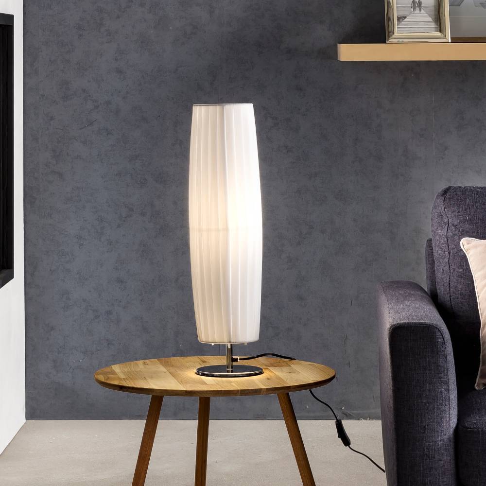 Retrostil Tischlampe Jaytagro in Weiß und Chromfarben