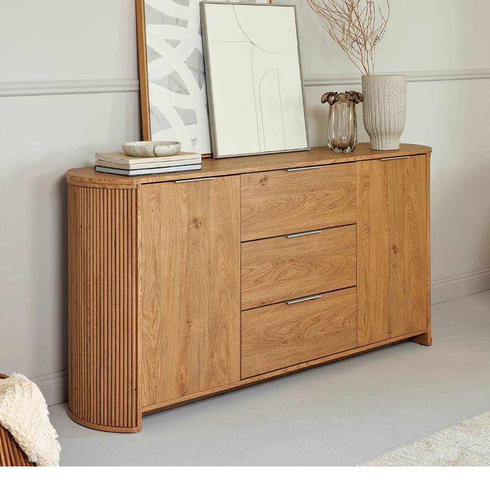 Sideboard Baldaniel in modernem Design mit drei Schubladen
