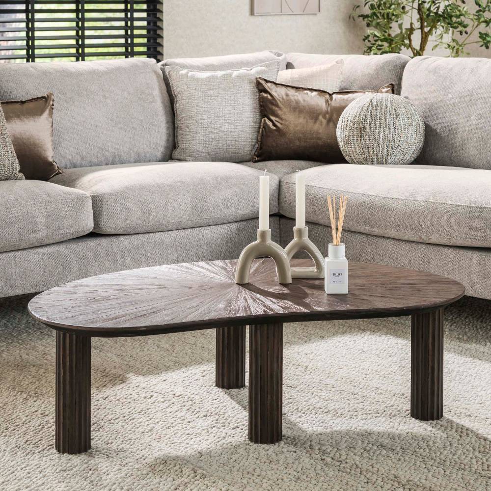 Sofa Tisch Figureras in Nierenform aus Teak Massivholz