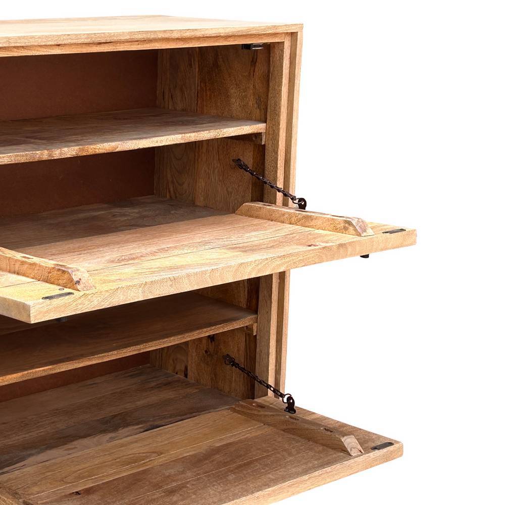 Schuh Schrank Diaria Front beschnitzt in Mangoholz Naturfarben