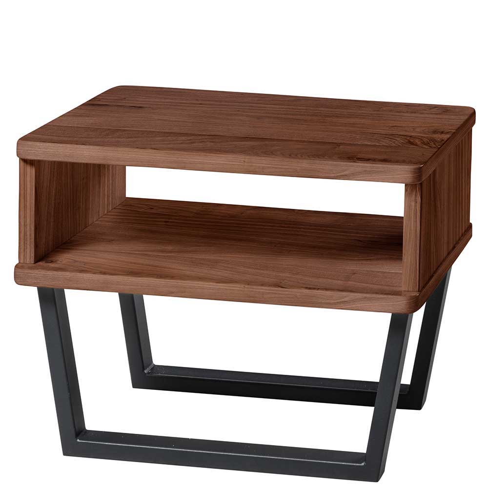 Nussbaum Massivholz Doppelbett Kubra mit Bügelgestell aus Stahl