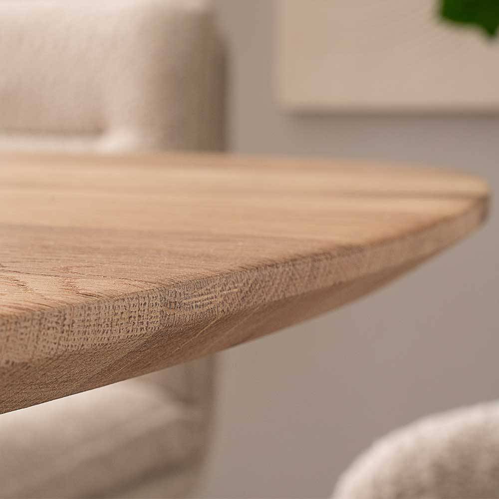 Tisch Esszimmer Napya in ovaler Form mit Massivholzplatte