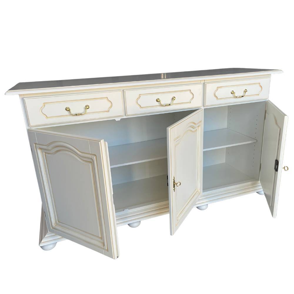 Sideboard Ewana in Antikweiß mit drei Schubladen und Türen